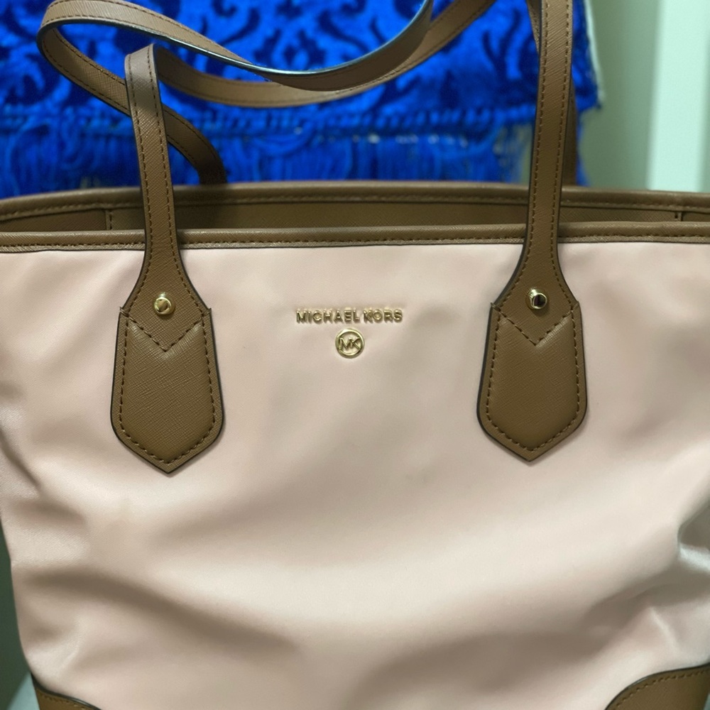 Michael Kors Tote